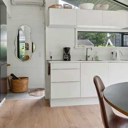 Scenic Summer House In Asserbo Semesterbostad