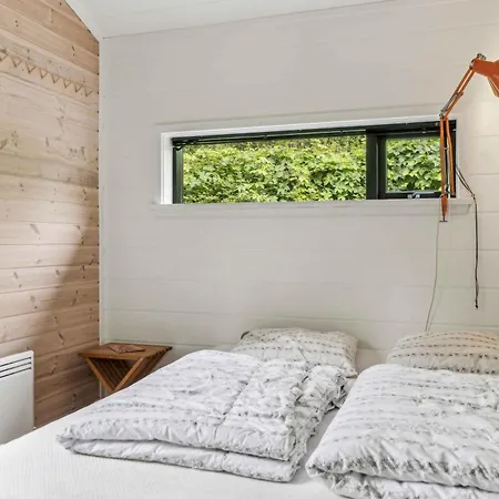 Semesterbostad Scenic Summer House In Asserbo