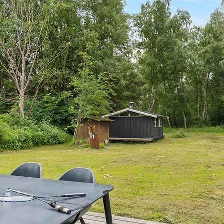 Semesterbostad Scenic Summer House In Asserbo *