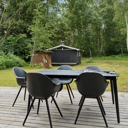 Scenic Summer House In Asserbo Feriehus